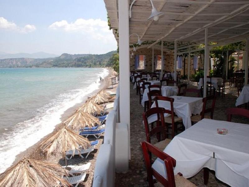 Taradella Hotel Alissos Exterior photo